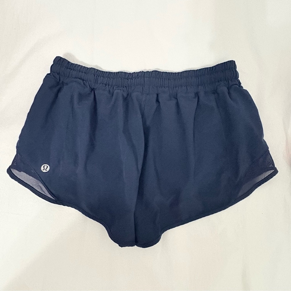 Lululemon | Hotty Hot Short II 2.5” | Sz 8 | True Navy | EUC - Picture 3 of 5